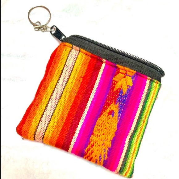 ECUADOR wool mini coin purse w/keychain from south america size 4x4 NWOT - Picture 3 of 5